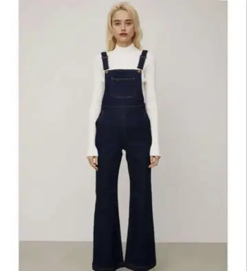 에마스라이 살로펫 SLY emma moussy 한정