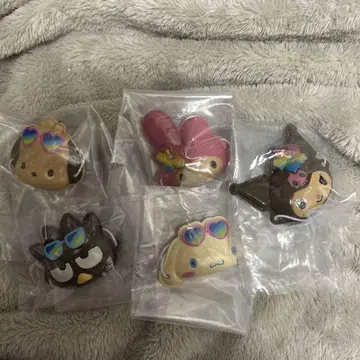 산리오 가면 컬렉션 노릇노릇 비치 버전