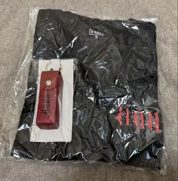 HANA 로고 티셔츠 S 사이즈 로고 립 케이스 포함