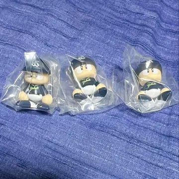 파워 프로군 나란히 세팅. 야쿠르트 3개 세트