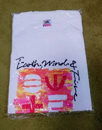 Earth, Wind & Fire 1995 티셔츠 (L 사이즈)