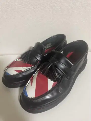 초레어 Dr.MartensxThe Who ADRIAN 태슬 로퍼