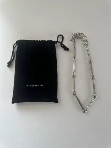 MAISON SPECIAL 실버 목걸이