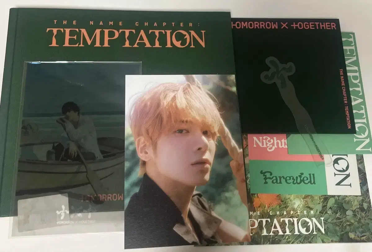 TXT Temptation album. (Poca not included)