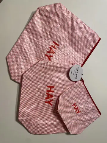 새상품 미사용 HAY CANDY MONO WASH BAG SET OF 3