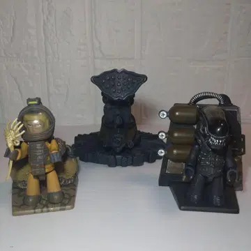 Mezco 사 Mez - ltz ALIEN 3개 Set