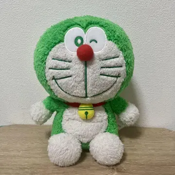 도라에몽 유니클로 봉제 인형
