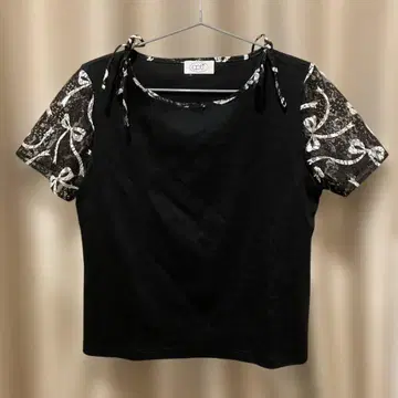 택 없음 opti 블랙 티셔츠 리본 포함 레이스 소매