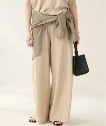 plage fino siky kn 팬츠 택 포함 새상품