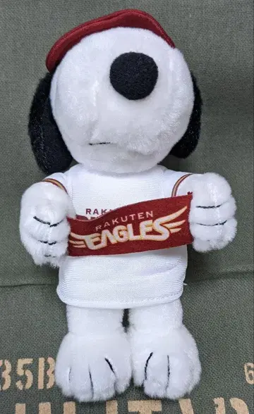 스누피 라쿠텐 이글스 콜라보 마스코트 PEANUTS EAGLES
