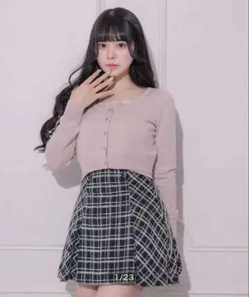 pium 하이웨스트 박스 턱 트위드 미니 스커트 블랙