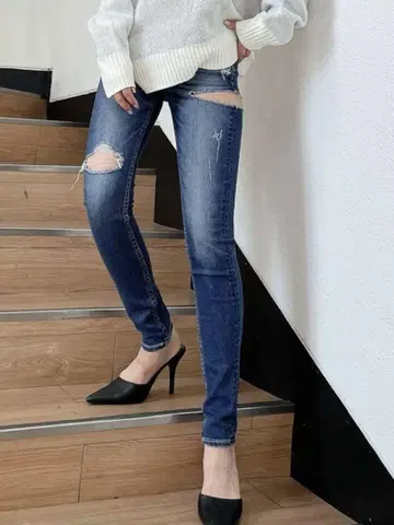 GYDA SIDE RIPPED 스키니 데님 팬츠