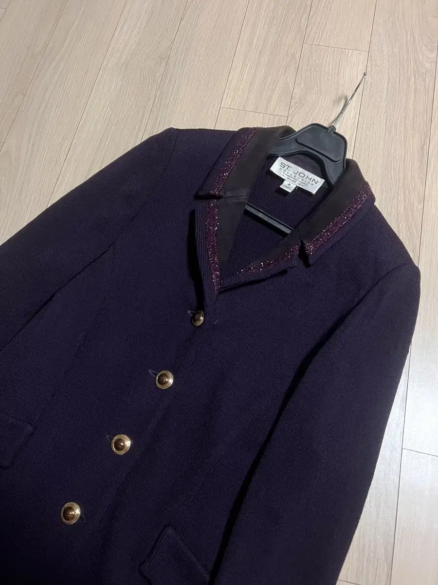 Product Details - 4