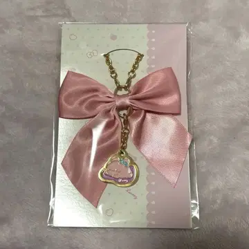 러브이즈 로손 리본 참 스못피 뿅치