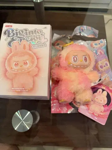 POP MART THE MONSTERS 봉제 인형 라부부