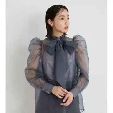 LILY BROWN 오간자 2way 보우 블라우스