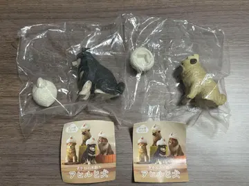 아카네의 나무 조각 오리와 개 시바견 블랙 보라색 퍼그 각 1개