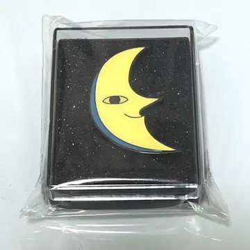 패밀리 레스토랑을 향유하라 핀 배지
