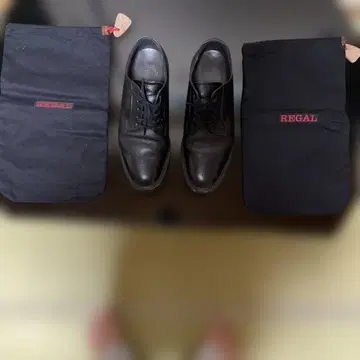 REGAL 블랙 레이스업 슈즈