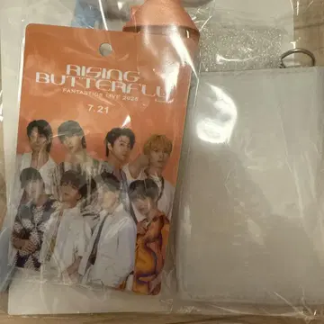 Fantastics 업그레 굿즈