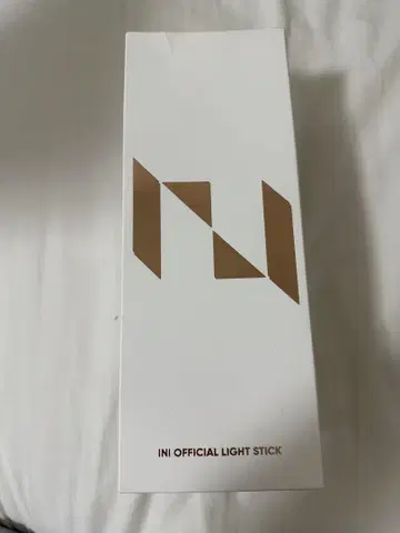 INI 공식 응원봉