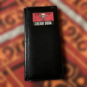 CREAM SODA 블랙 장지갑 크림 소다