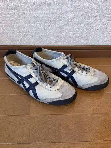 오니츠카타이거 스니커즈