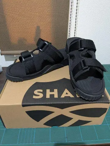 SHKA 블랙 샌들 벨트 포함