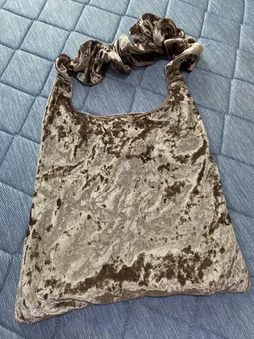 브라운 벨벳 토트백