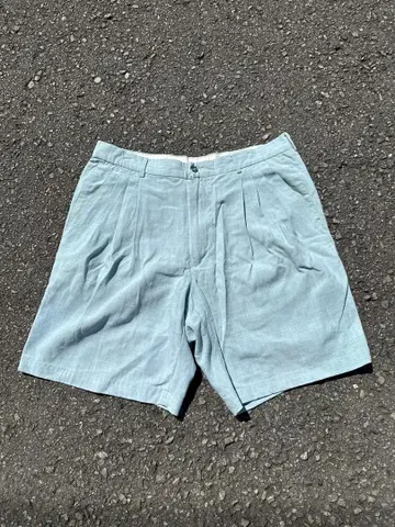 스카이블루 플리츠 숏팬츠
