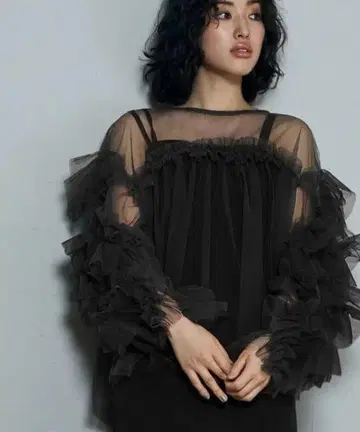 niana ANDRESD 데코레이티브 튤 탑