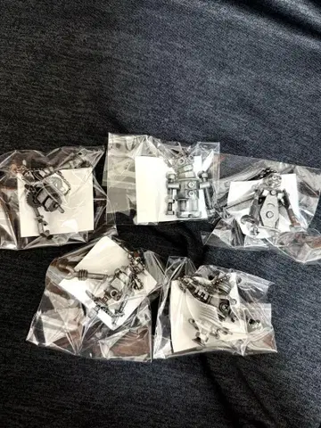 요네즈켄시 가챠 가락타군 키링 5세트