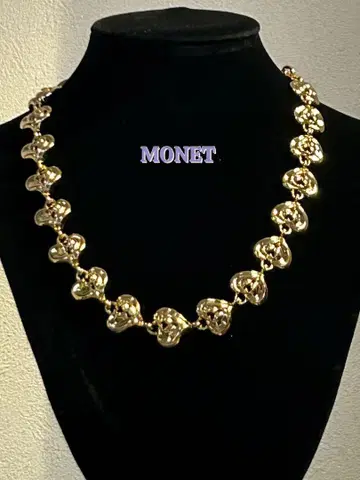 MONET 모네 하트 목걸이