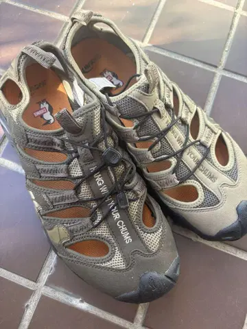 INOV8 참스 콜라보 스니커즈 사이즈 27cm