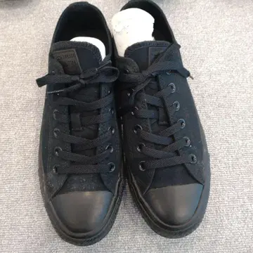 CONVERSE 블랙 스니커즈