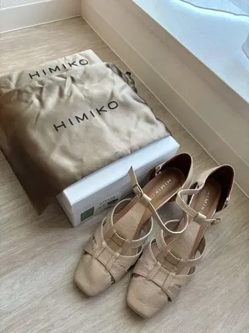 새상품급 HIMIKO 베이지 구르카 샌들, 힐 높이 낮음