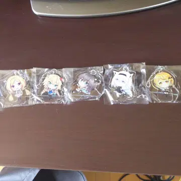 Vtuber 캐릭터 아크릴 키링 5개 세트