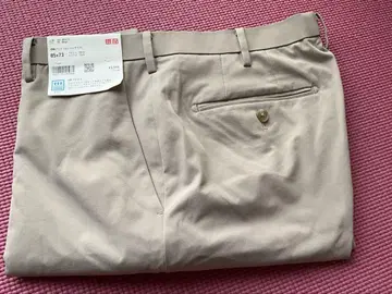 유니클로 인기 상품 감동 팬츠 치노 팬츠 베이지 컬러