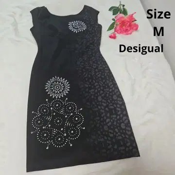 [세련된 Desigual] 블랙 슬리브리스 원피스 스터드 장식 사이즈 M
