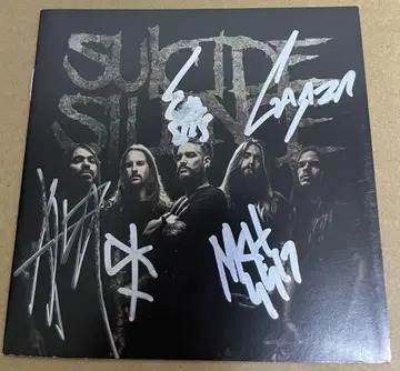 데스코어 Suicide silence 멤버 사인 포함 소책자