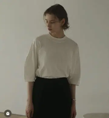 MANOF ROUND SLEEVE BASIC T-SHIRT 화이트