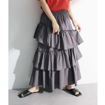 ELENCARE DUE 깅엄 티어드 스커트 네이비 프리 사이즈