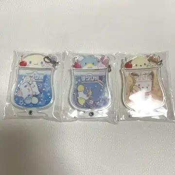 산리오 커스텀 아크릴 참 시나몬 포차코 턱시도샘