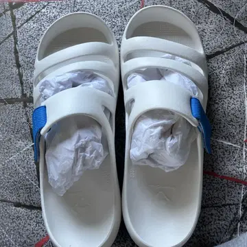 레게타카누 샌들