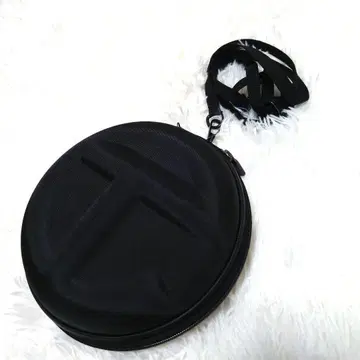THE TELFAR PILL LARGE 텔파 핸드백 백 블랙
