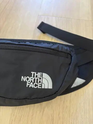 THE NORTH FACE 바디백 블랙 러닝