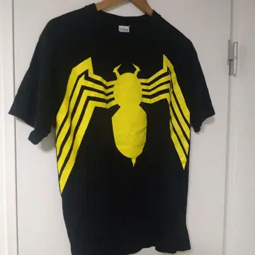 스파이더맨 베놈 티셔츠