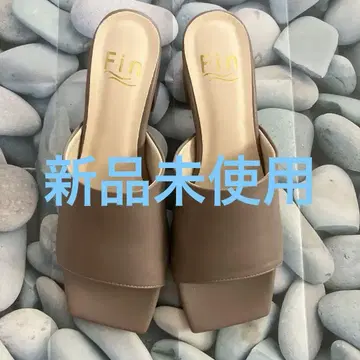 Fin 샌들 [미사용 새상품]