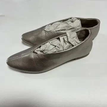 펌프스 천연 가죽 로우 힐 에마 일본제 실버 24cm