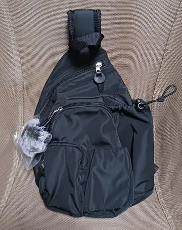 BELLUNA 눈치 빠른 훌륭한 기동성의 바디백
